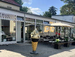 Aussenansicht Café